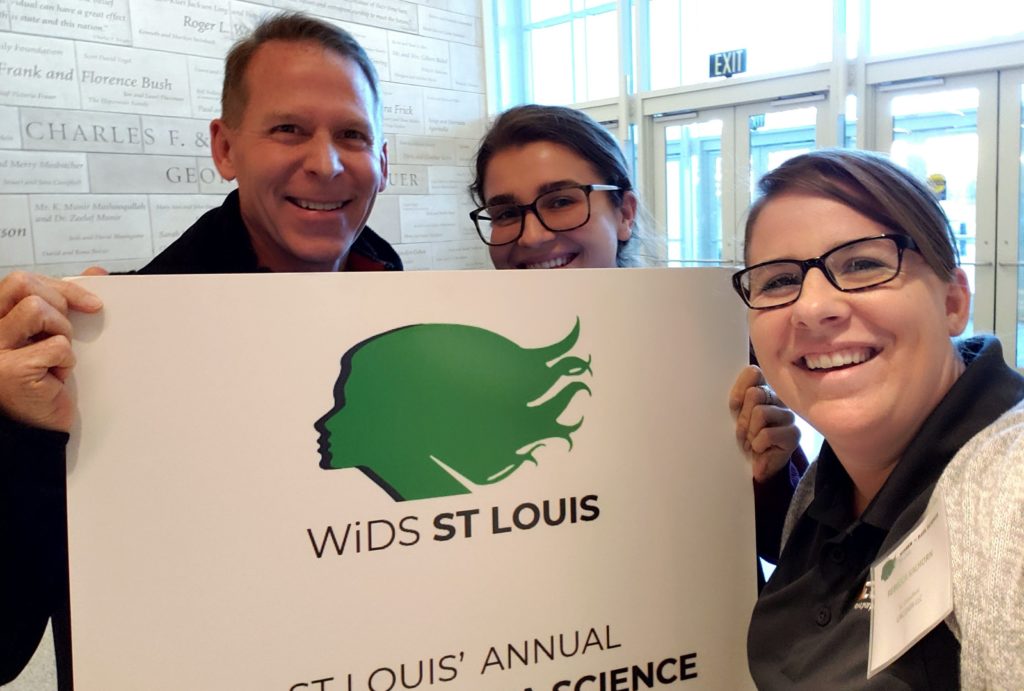 UNCOMN attends Women in Data Science Conference St. Louis